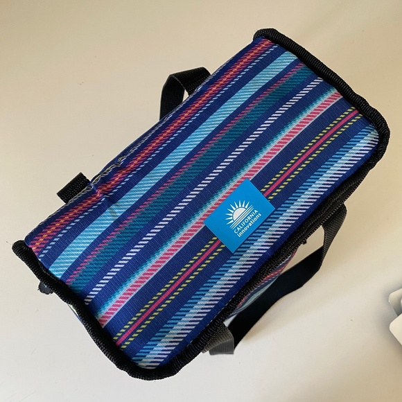 California Innovations Coldlok™ Lena Insulated Lunch Tote - Picture 6 of 16